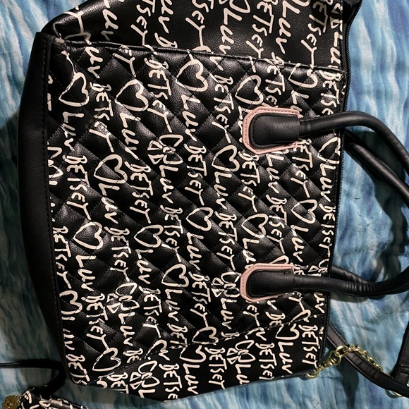 Betsy Johnson large satchel - Picture 2 of 9